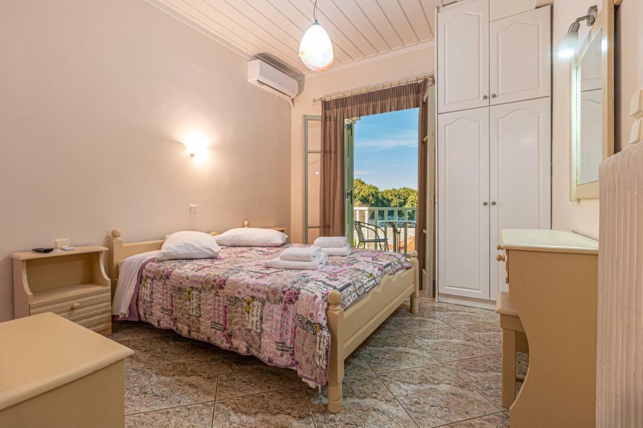 Argyroyla Damouchari Studios Extérieur photo